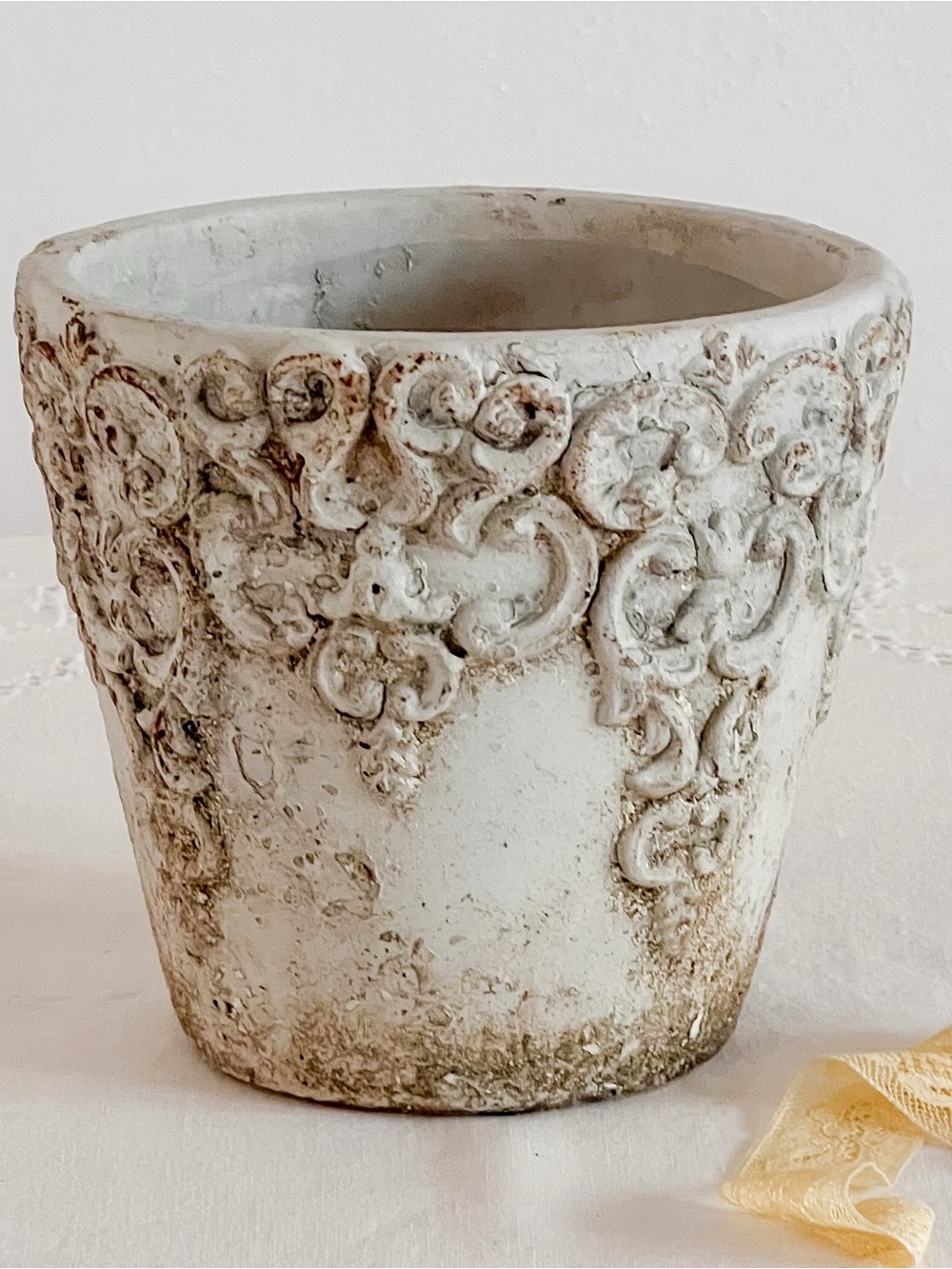 French Country Ceramic Flower Pot